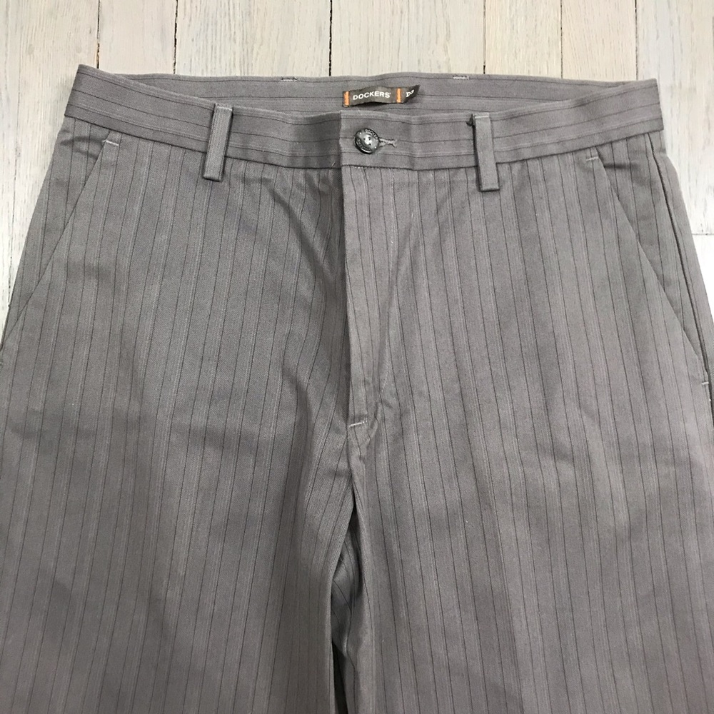 Dockers D3 Classic Fit Grey Striped Dress Pants 34 - Picture 3 of 8